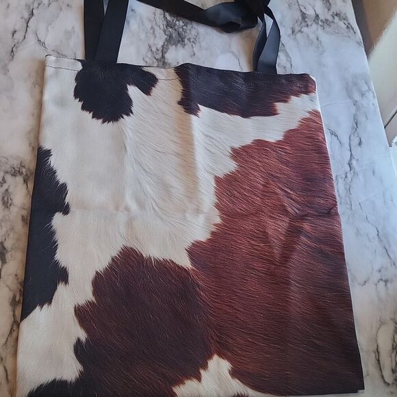 Cow Print Tote Bag with Black Handles Lightweight Shopping Bag - Picture 4 of 13